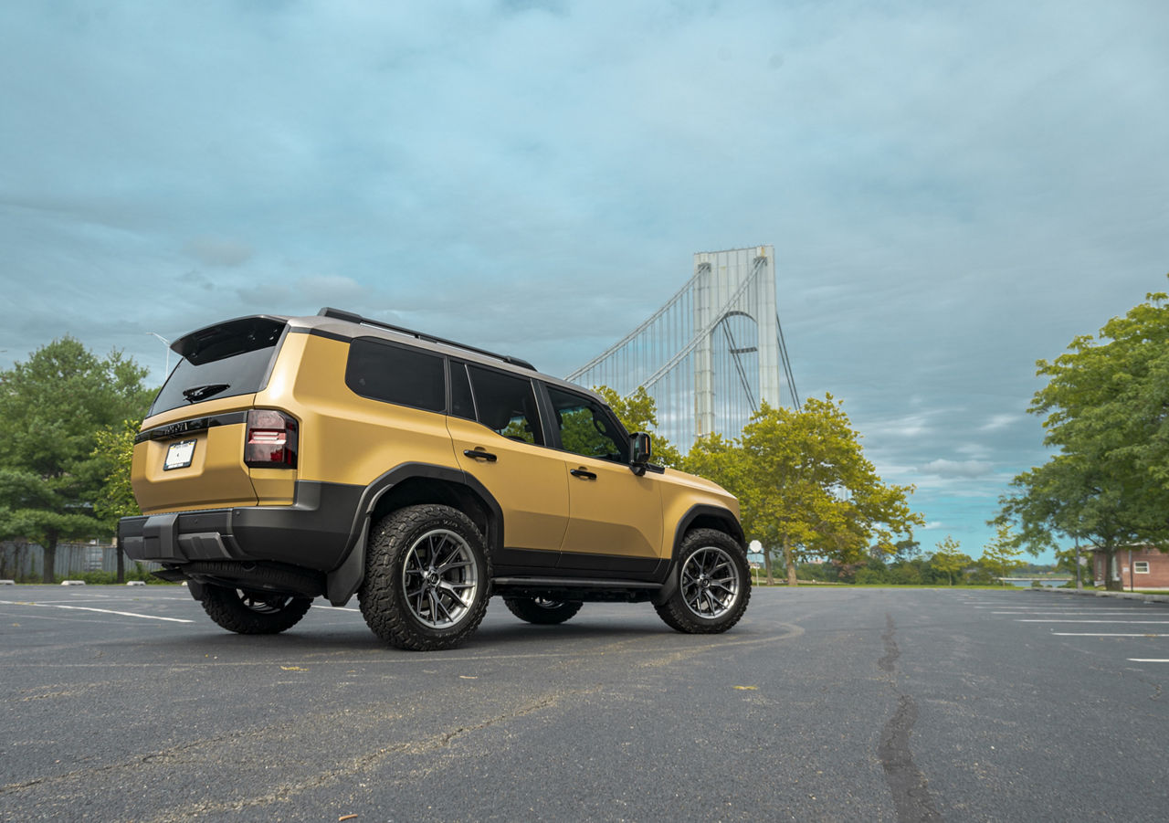 2024 Toyota Land Cruiser - Fuel CATALYST - Black | Wheel Pros